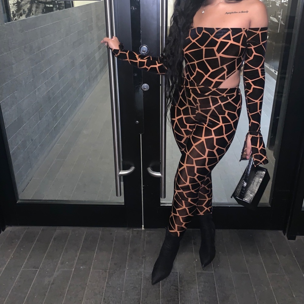 Two piece off the shoulder set